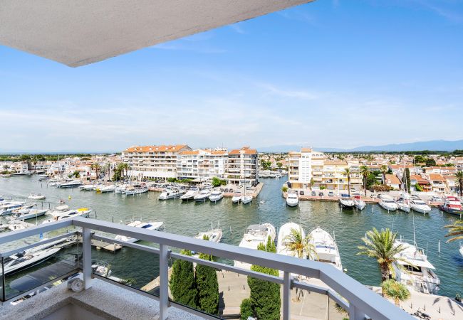 Apartamento en Empuriabrava - WELCS APARTAMENTO 214 EMP con vistas al Canal Apartamento en Empuriabrava - WELCS APARTAMENTO 214 EMP con vistas al Canal