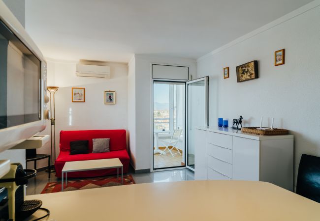 Apartamento en Empuriabrava - WELCS APARTAMENTO 202 EMP CON VISTAS AL CANAL Apartamento en Empuriabrava - WELCS APARTAMENTO 202 EMP CON VISTAS AL CANAL