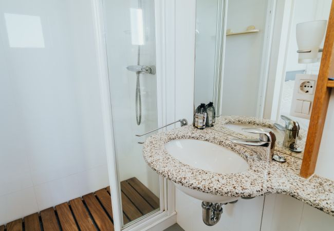 Apartamento en Empuriabrava - WELCS APARTAMENTO 202 EMP CON VISTAS AL CANAL Apartamento en Empuriabrava - WELCS APARTAMENTO 202 EMP CON VISTAS AL CANAL