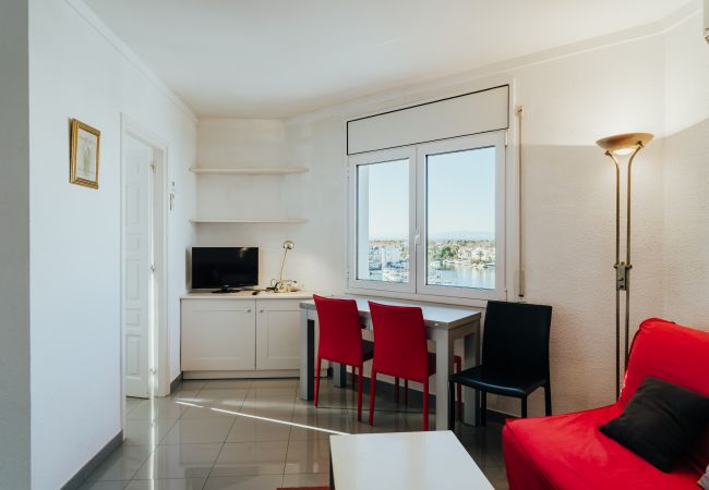 Apartamento en Empuriabrava - WELCS APARTAMENTO 202 EMP CON VISTAS AL CANAL Apartamento en Empuriabrava - WELCS APARTAMENTO 202 EMP CON VISTAS AL CANAL