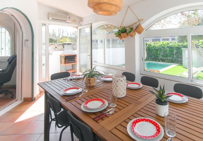 Villa en Empuriabrava - WELCS CASA 203 EMP con piscina privada Villa en Empuriabrava - WELCS CASA 203 EMP con piscina privada