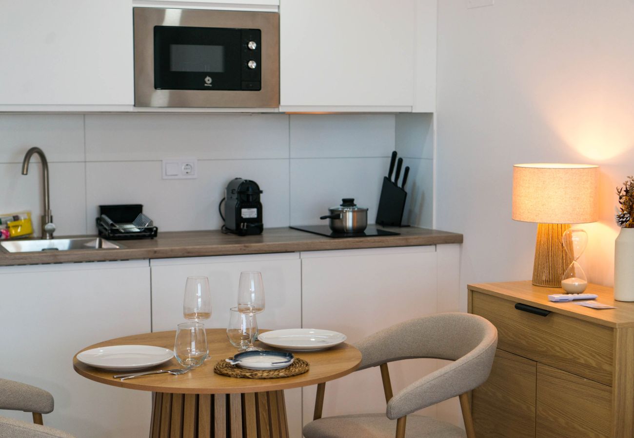 Estudio en Gerona / Girona - WELCS ESTUDIO 1001 PDA con vista al mar