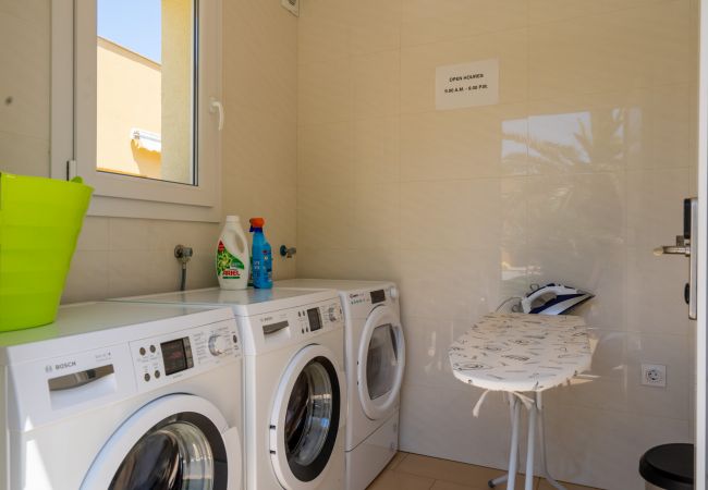 Apartament en Empuriabrava - La Vida Sin Limites C EMP Apartament en Empuriabrava - La Vida Sin Limites C EMP