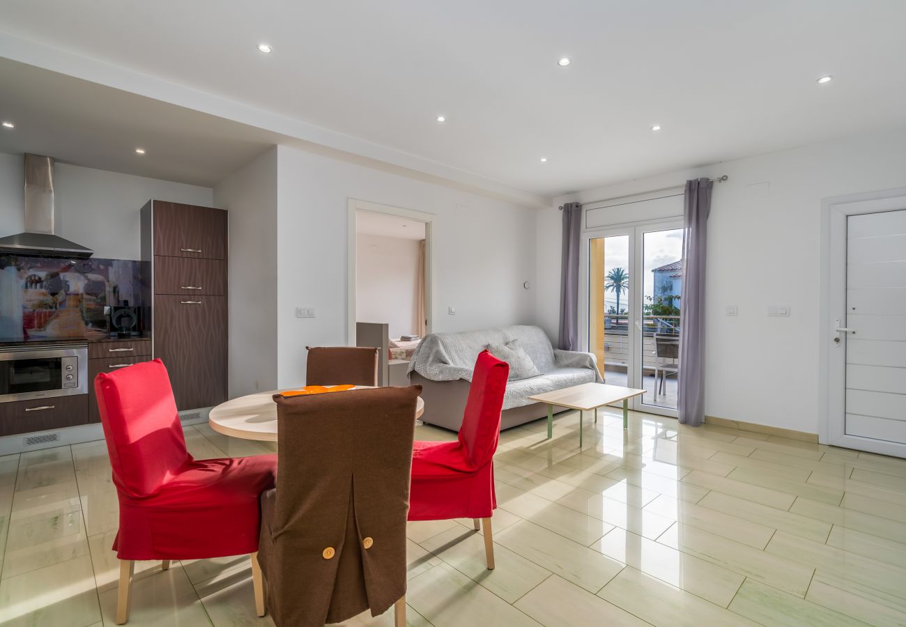 Apartament en Empuriabrava - La Vida Sin Limites "H" EMP