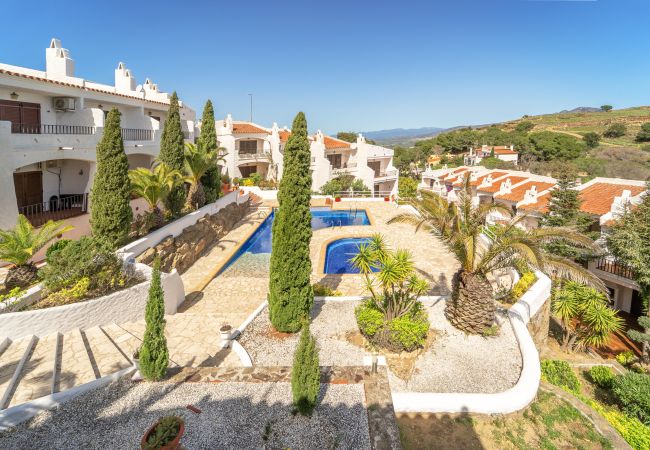 Casa adossada en Rosas / Roses - WELCS CASA ADOSADA 215 EMP con piscina comunitaria Casa adossada en Rosas / Roses - WELCS CASA ADOSADA 215 EMP con piscina comunitaria