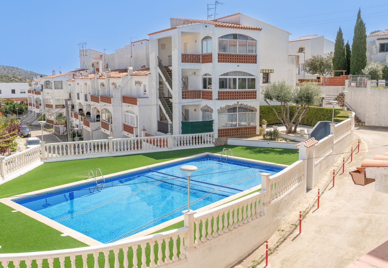 Estudi en Rosas / Roses - WELCS ESTUDIO 171 EMP con piscina comunitaria