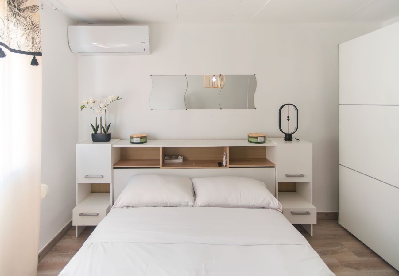 Casa adossada en Rosas / Roses - WELCS Casa adosada 235 EMP con terraza Casa adossada en Rosas / Roses - WELCS Casa adosada 235 EMP con terraza