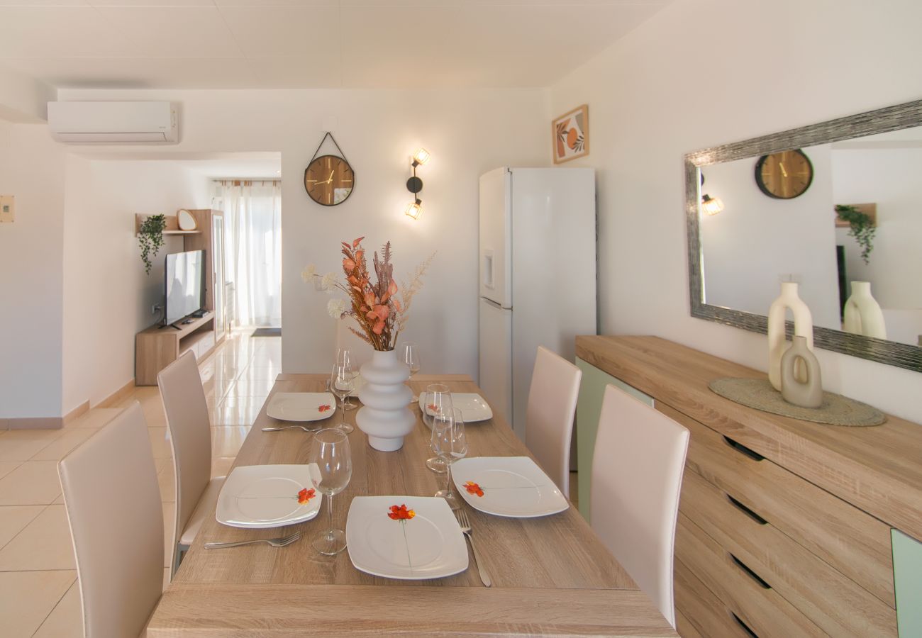 Casa adossada en Rosas / Roses - WELCS Casa adosada 235 EMP con terraza Casa adossada en Rosas / Roses - WELCS Casa adosada 235 EMP con terraza