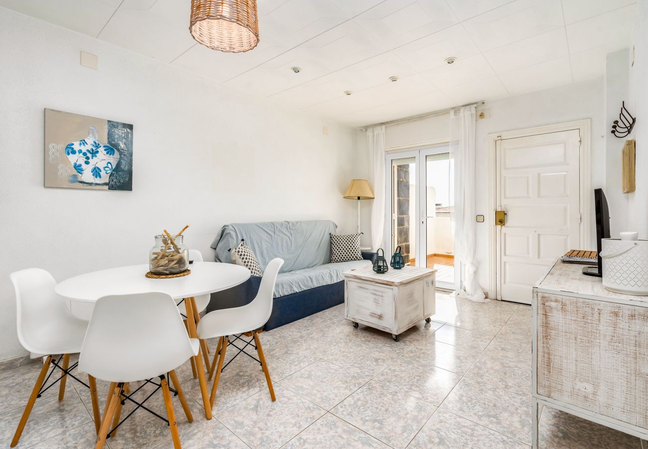 Ferienwohnung in Rosas / Roses - WELCS APARTAMENTO 069 EMP con Piscina frente al Ma