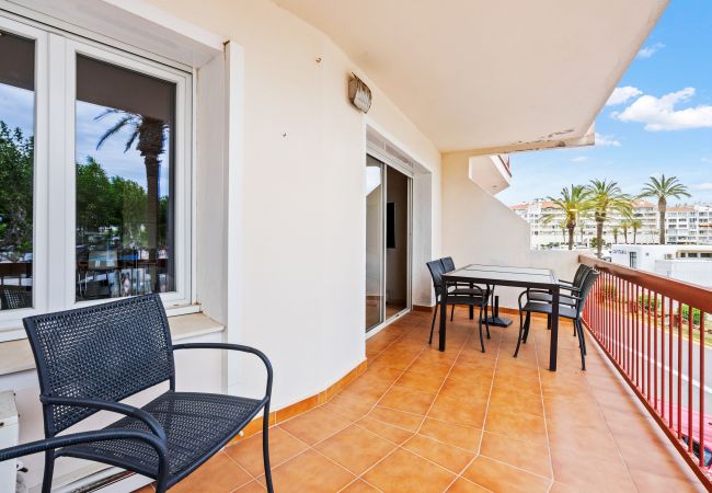 Ferienwohnung in Empuriabrava - WELCS APARTAMENTO 074 EMP  en el Puerto Ferienwohnung in Empuriabrava - WELCS APARTAMENTO 074 EMP  en el Puerto