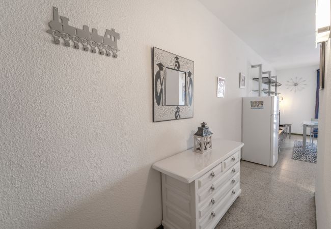 Ferienwohnung in Empuriabrava - WELCS APARTAMENTO 107 EMP con Terraza Ferienwohnung in Empuriabrava - WELCS APARTAMENTO 107 EMP con Terraza