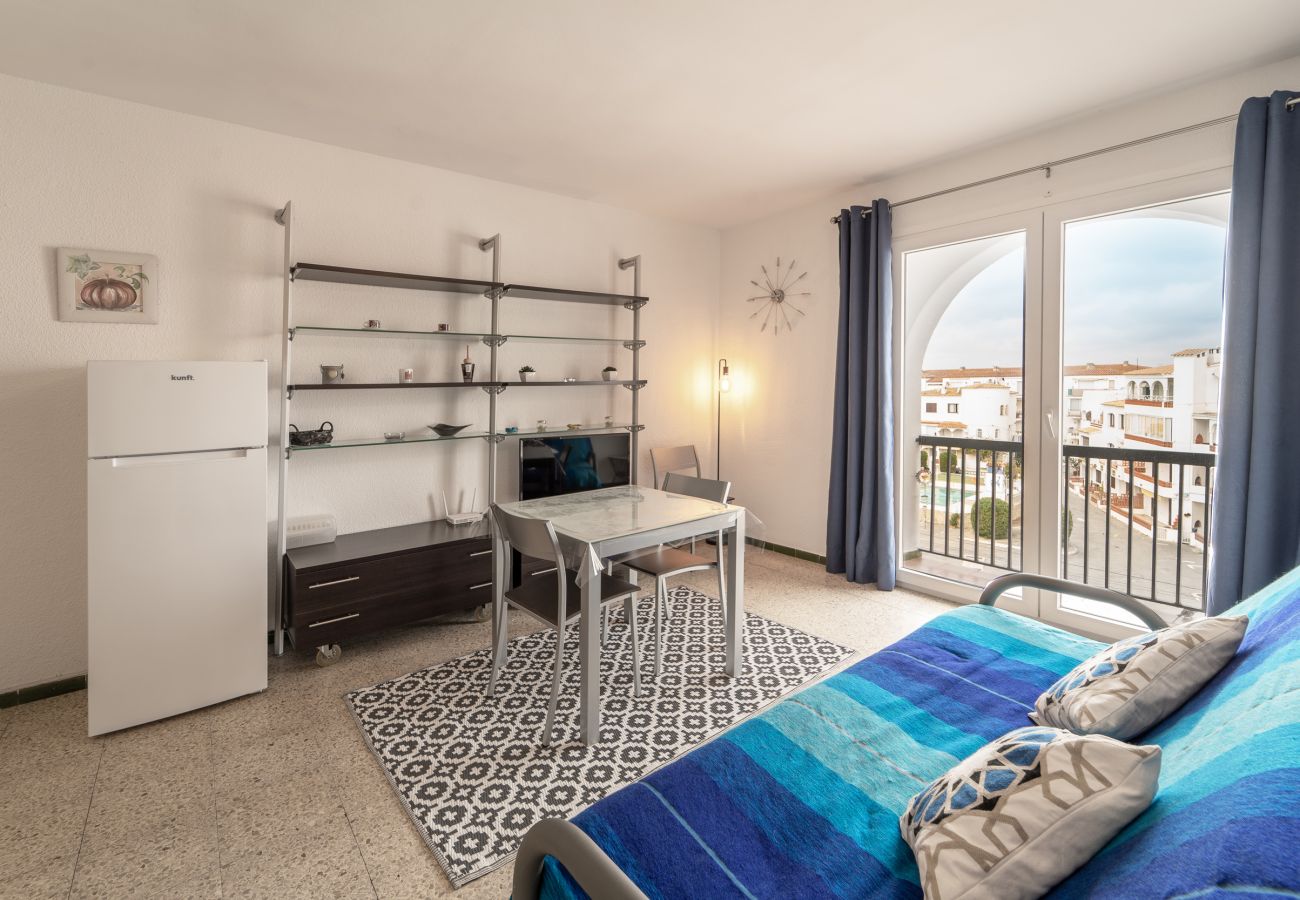 Ferienwohnung in Empuriabrava - WELCS APARTAMENTO 107 EMP con Terraza Ferienwohnung in Empuriabrava - WELCS APARTAMENTO 107 EMP con Terraza