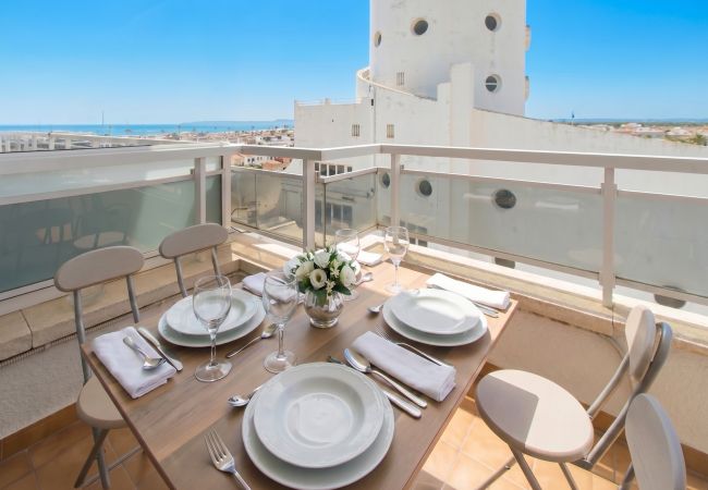 Ferienwohnung in Empuriabrava - WELCS APARTAMENTO 347 EMP con terraza frente al ca