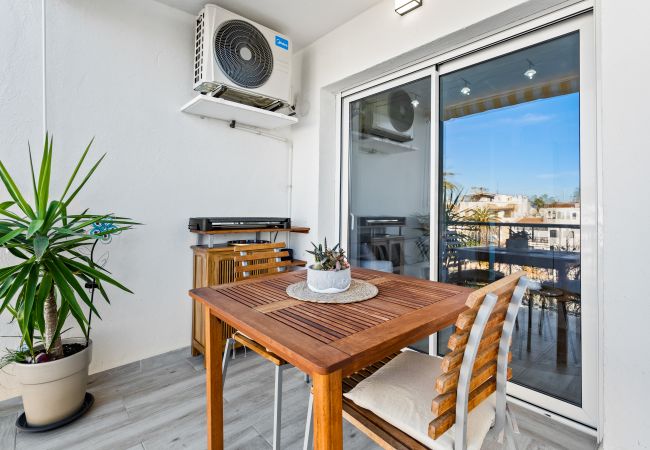 Appartement in Empuriabrava - WELCS APARTAMENTO 219 EMP Frente al Canal Appartement in Empuriabrava - WELCS APARTAMENTO 219 EMP Frente al Canal