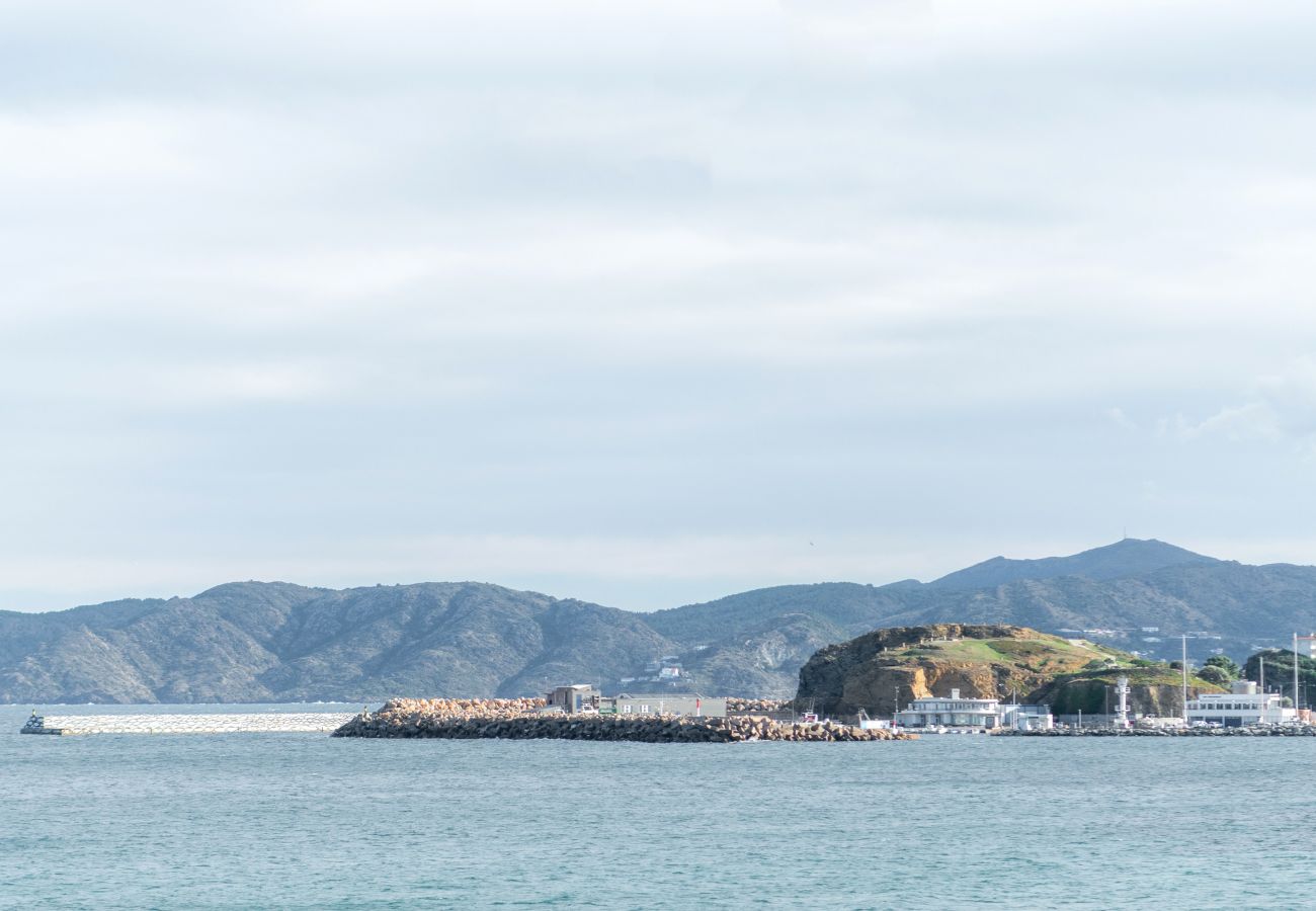 Appartement in Llança - WELCS APARTAMENTO 325 EMP con terraza a pasos del 