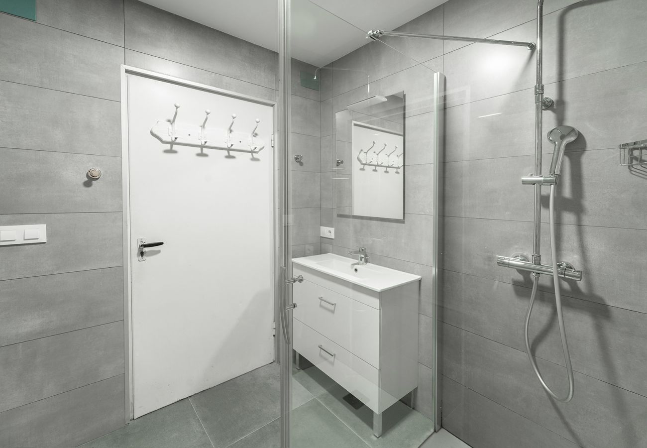 Villa em Empuriabrava - WELCS CASA 122 EMP con piscina y cerca del canal Villa em Empuriabrava - WELCS CASA 122 EMP con piscina y cerca del canal