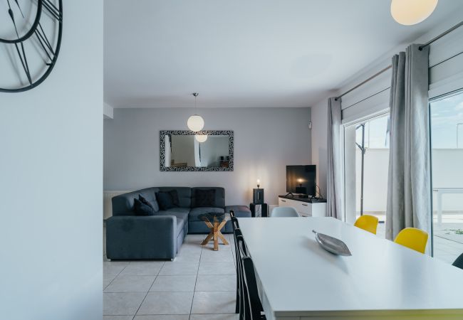 Вилла на Эмпуриабра / Empuriabrava - WELCS CASA 185 EMP con piscina privada Вилла на Эмпуриабра / Empuriabrava - WELCS CASA 185 EMP con piscina privada