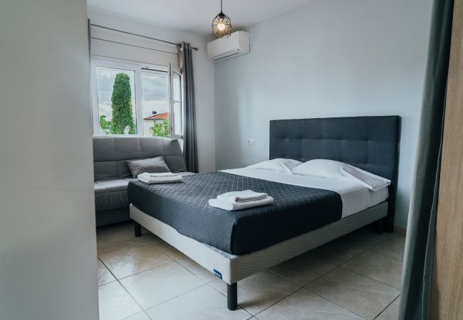 Вилла на Эмпуриабра / Empuriabrava - WELCS CASA 185 EMP con piscina privada Вилла на Эмпуриабра / Empuriabrava - WELCS CASA 185 EMP con piscina privada