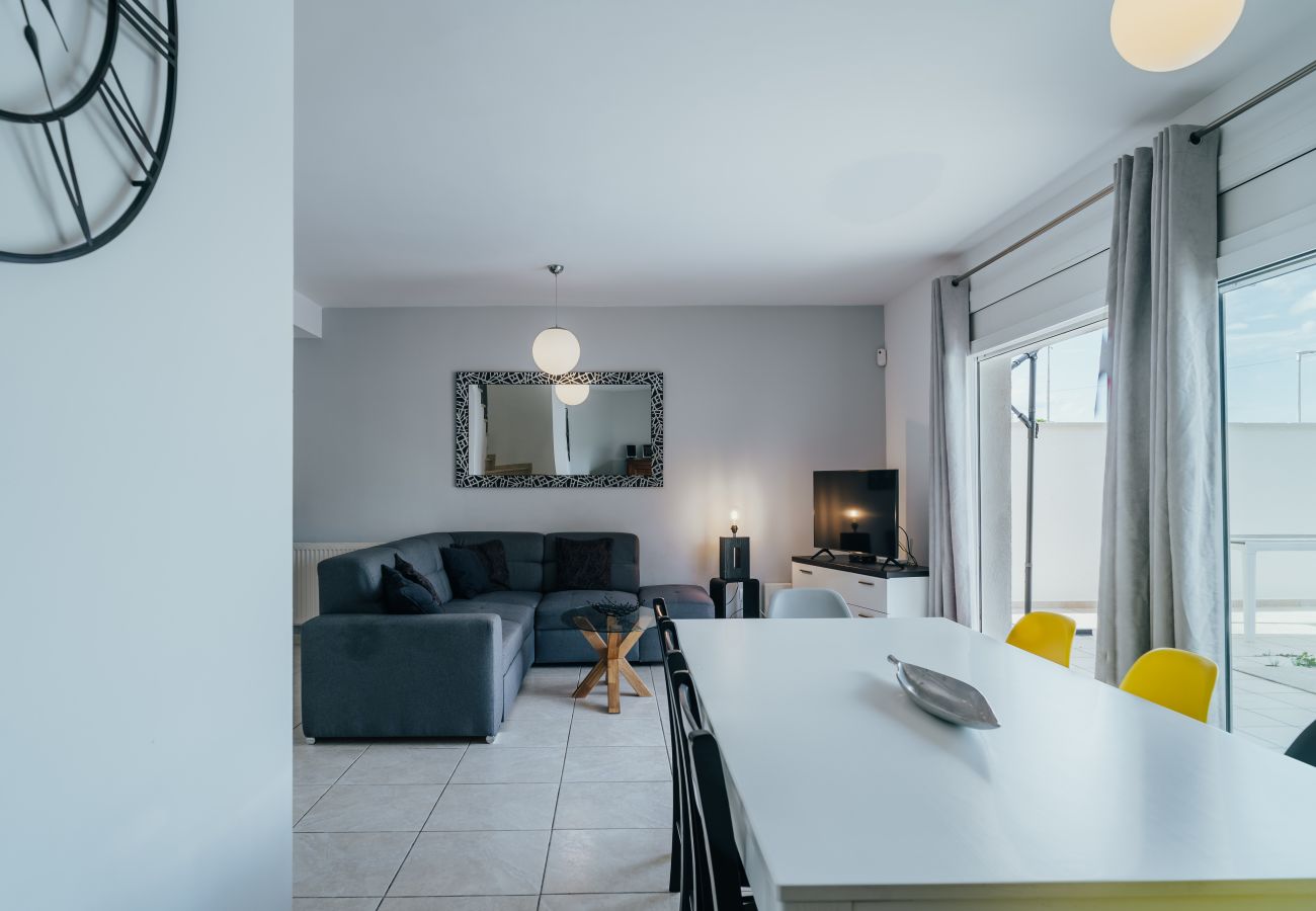 Вилла на Эмпуриабра / Empuriabrava - WELCS CASA 185 EMP con piscina privada Вилла на Эмпуриабра / Empuriabrava - WELCS CASA 185 EMP con piscina privada
