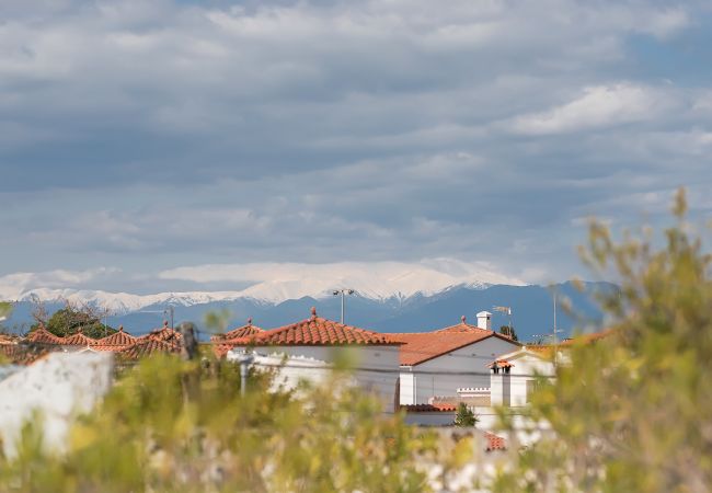 Апартаменты на Эмпуриабра / Empuriabrava - WELCS APARTAMENTO 234 EMP con una gran terraza Апартаменты на Эмпуриабра / Empuriabrava - WELCS APARTAMENTO 234 EMP con una gran terraza