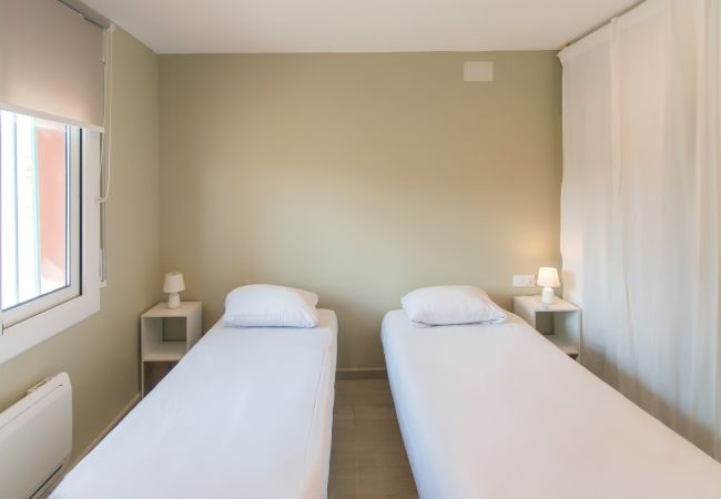 Апартаменты на Эмпуриабра / Empuriabrava - WELCS APARTAMENTO 234 EMP con una gran terraza Апартаменты на Эмпуриабра / Empuriabrava - WELCS APARTAMENTO 234 EMP con una gran terraza
