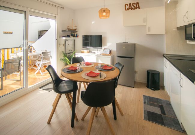 Апартаменты на Росас / Rosas - WELCS APARTAMENTO 295 EMP con piscina comunitaria