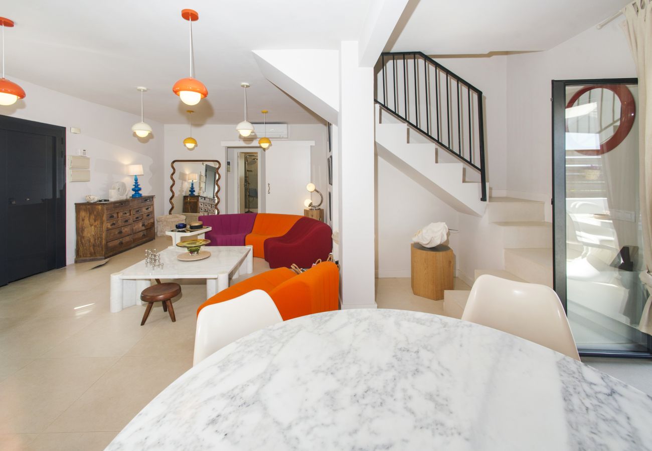Вилла на Эмпуриабра / Empuriabrava - WELCS VILLA 348 PDA con piscina privada